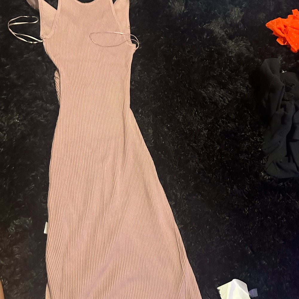 Elegant Pink Sleeveless Dress